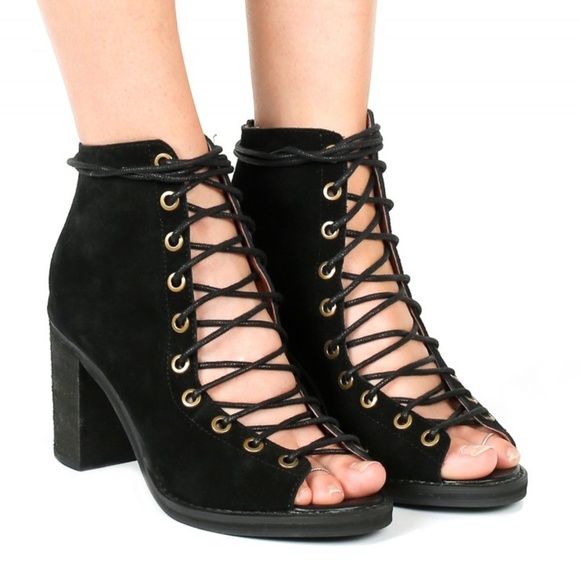 Jeffrey Campbell Shoes - Jeffrey Campbell Cors Lace Up Heel Black sz 8